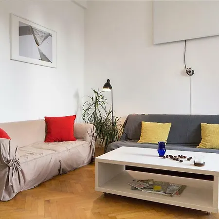 Central Cismigiu Garden Apartment Bucharest
